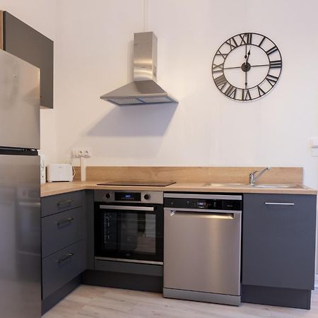 Logement De Charme En Plein Coeur D'أفينيون المظهر الخارجي الصورة