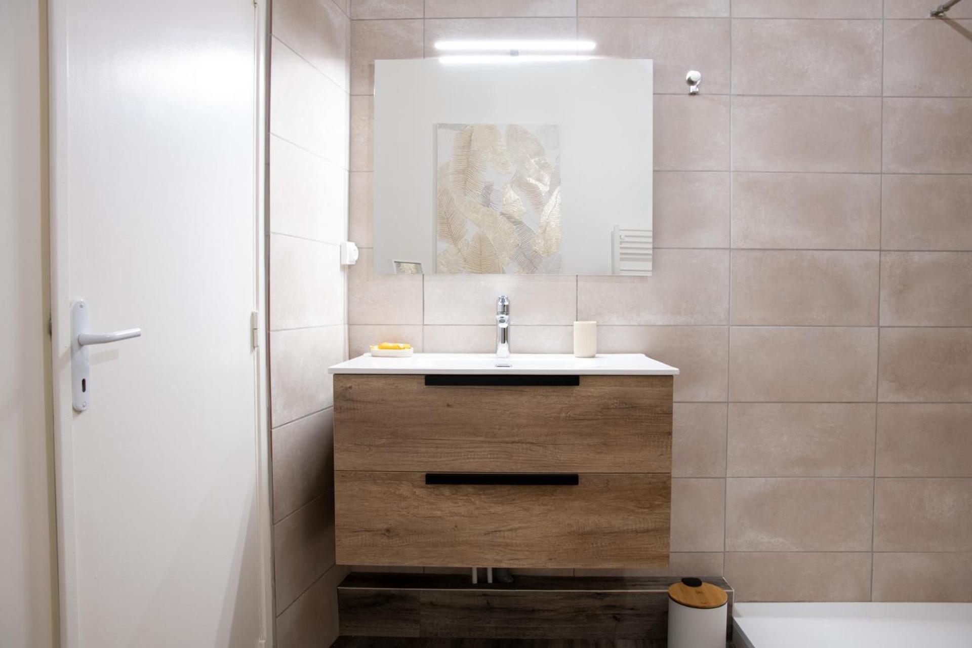 Logement De Charme En Plein Coeur D'أفينيون المظهر الخارجي الصورة